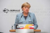 Angela Merkel dichiara che il coronavirus in Germania contagerà il 60-70% della popolazione