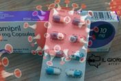 Una scatola di Ramipril e in sottofondo il coronavirus