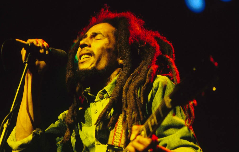 Bob Marley che canta